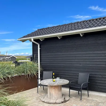 Sochyeta - 150m From The Sea By Interhome Harboør