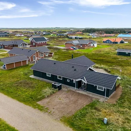 Sochyeta - 150m From The Sea By Interhome *